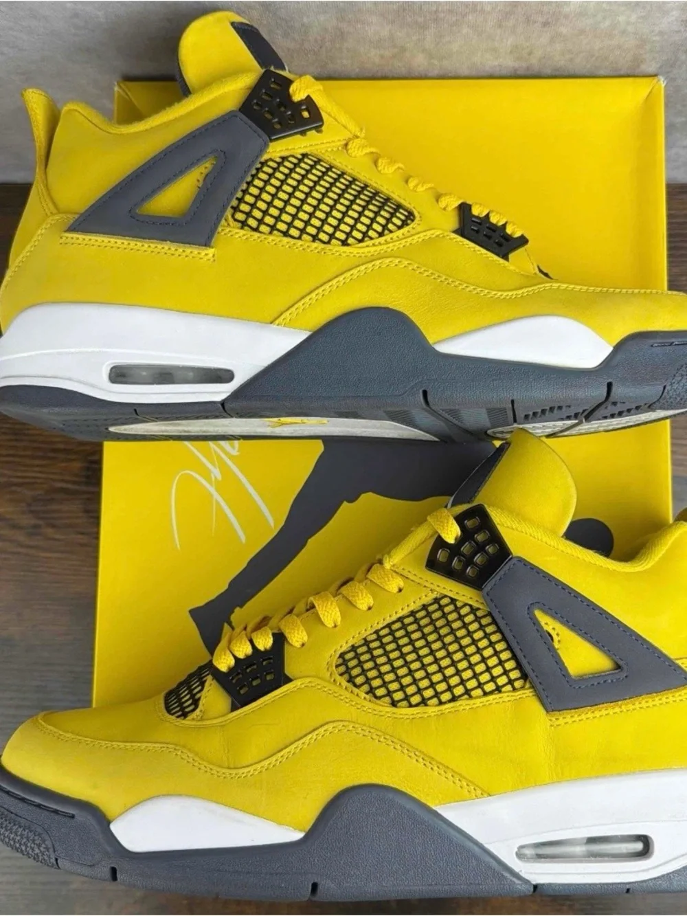 Air Jordan 4 Retro Lightning 2021 Size 13 CT8527-700 Yellow Men’s Shoes OG Rare